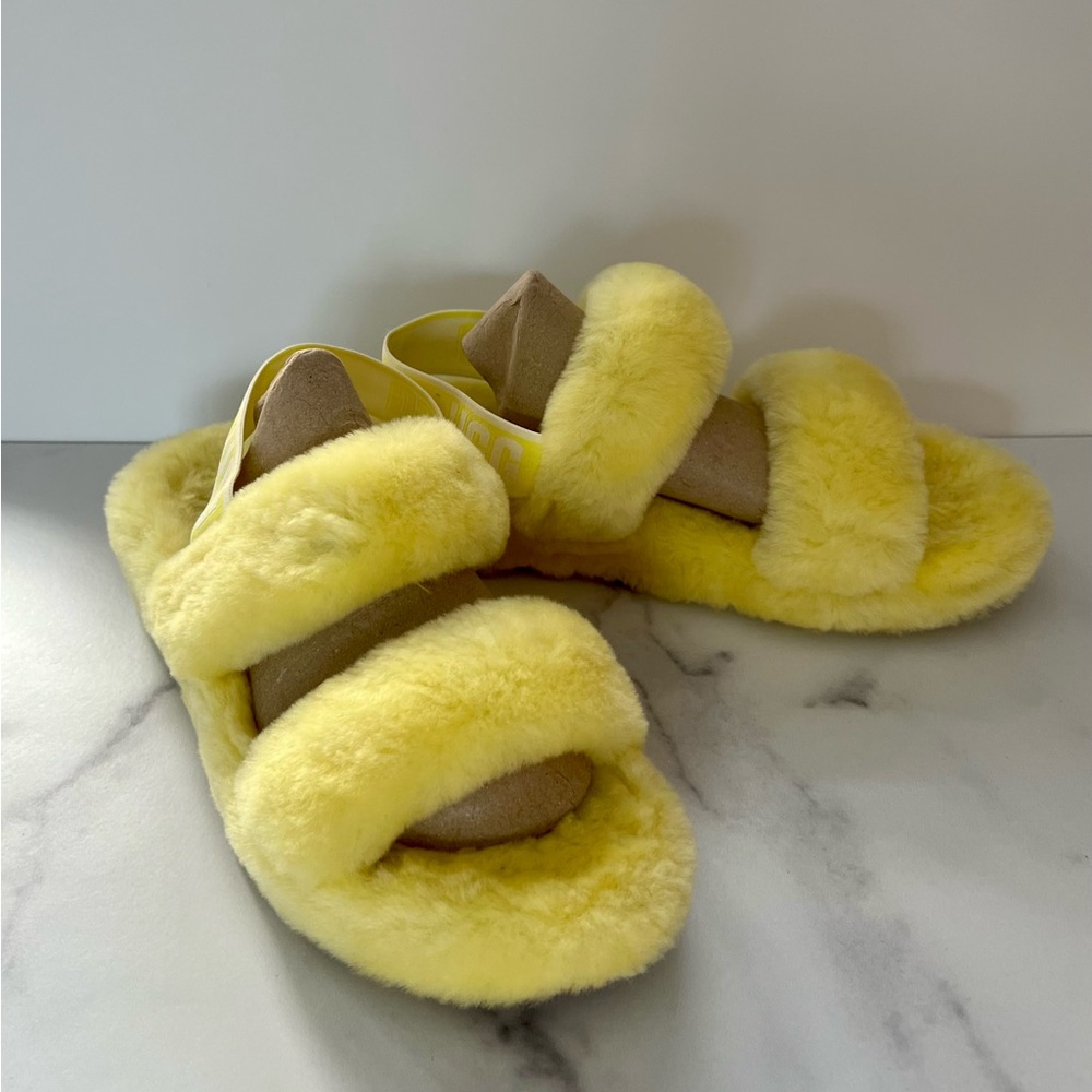 UGG Oh Yeah Yellow Sulfur Slides Size 9